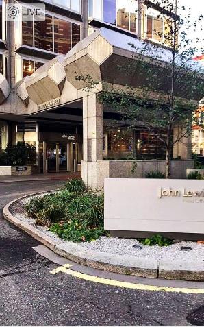 [VIDEO] Is the largest network of British department stores John Lewis indifferent to cheating Poles on behalf of their brand? Using the stamps of John Lewis and the name of the leading salesman of this company?